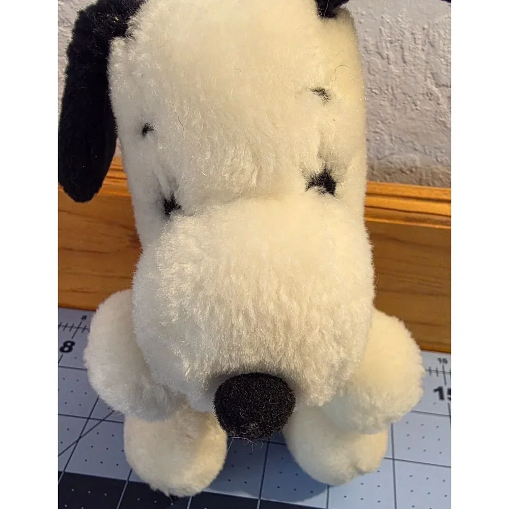 Vintage Snoopy Plush Stuffed Animal 1968 United Feature Syndicate Peanuts White